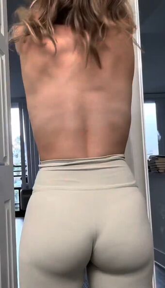 Rebeancer Foto Nua Vazada OnlyFans 1