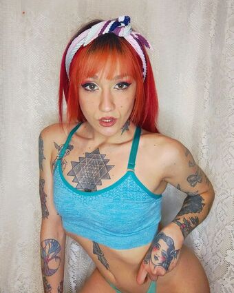 Redfoxy12