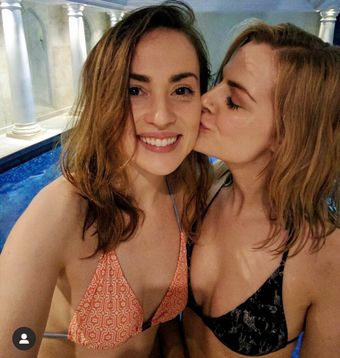Rose And Rosie
