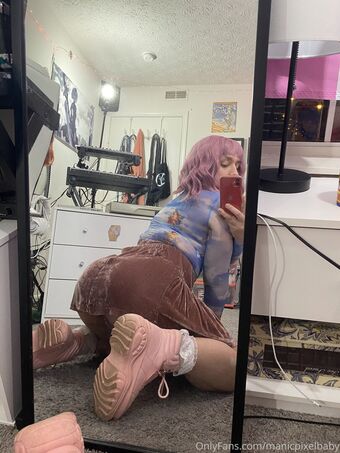 roxannerom Foto Nua Vazada OnlyFans 14