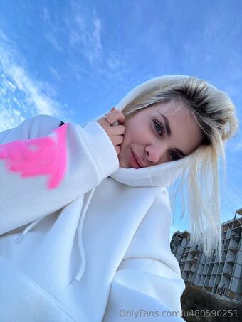 roxy_blakee Foto Nua Vazada OnlyFans 4