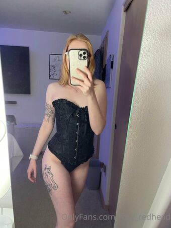 roxy_redhead Foto Nua Vazada OnlyFans 9