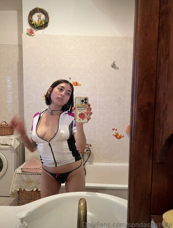 Roxyrose777