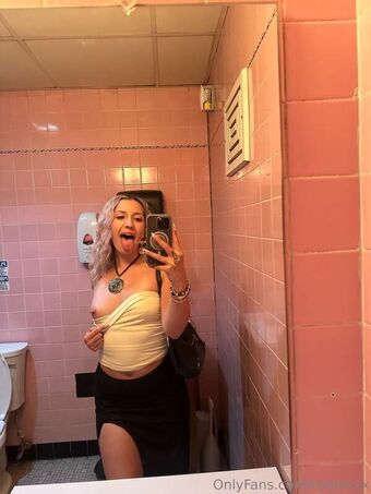 Rubiexxx / Rubieandmax PH Foto Nua Vazada OnlyFans 7