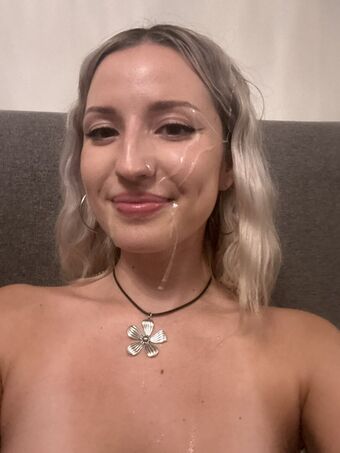 Rubiexxx / Rubieandmax PH Foto Nua Vazada OnlyFans 13