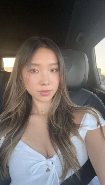 Ruby Eum Foto Nua Vazada OnlyFans 6