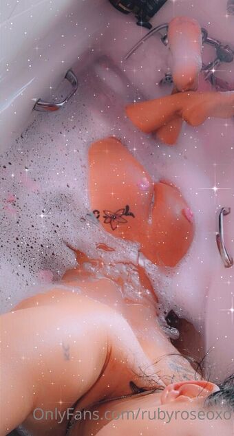 ruby-rosevip Foto Nua Vazada OnlyFans 22