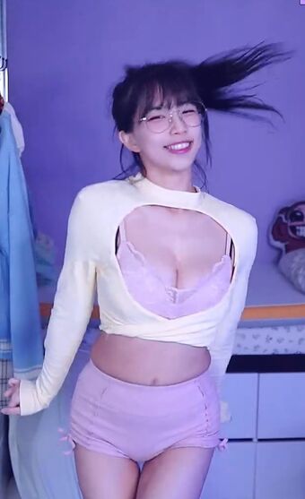 s201111 Foto Nua Vazada OnlyFans 5