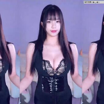 s201111 Foto Nua Vazada OnlyFans 14