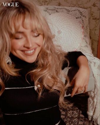 Sabrina-carpenter