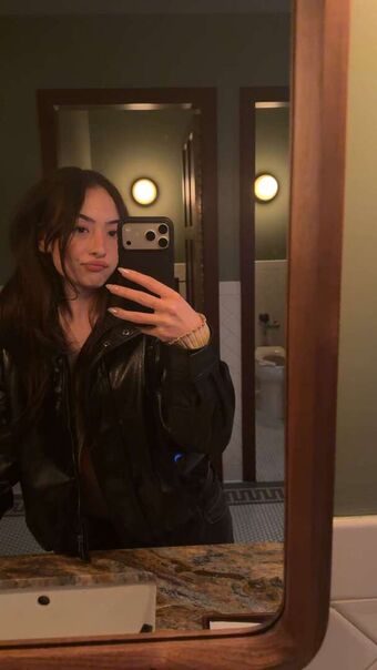 Sakura Shymko Foto Nua Vazada OnlyFans 146