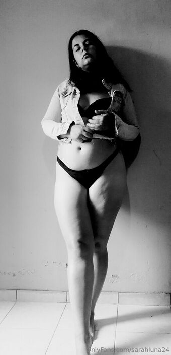 sarahluna24