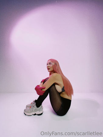 scarlletlee