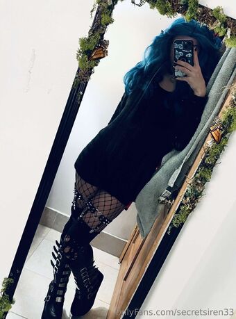 secretsiren33
