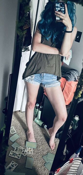 secretsiren33