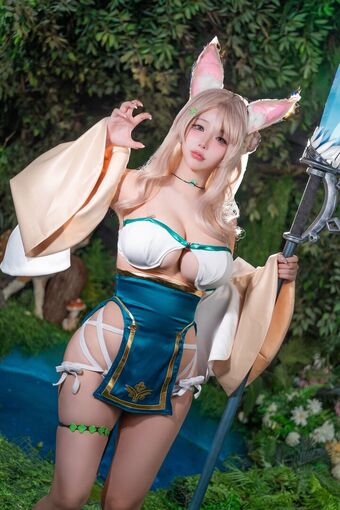 Seolhwa Yoon 윤설화