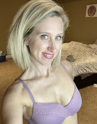 Sexyblondemissouri