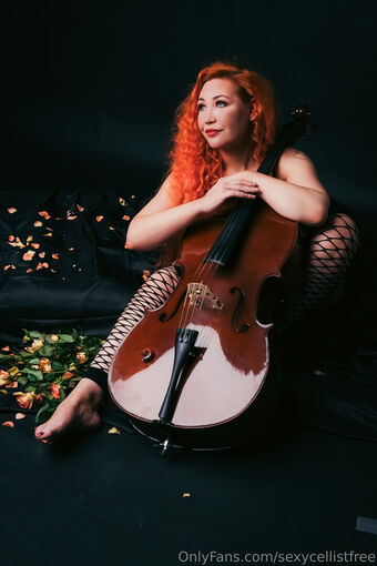 sexycellistfree