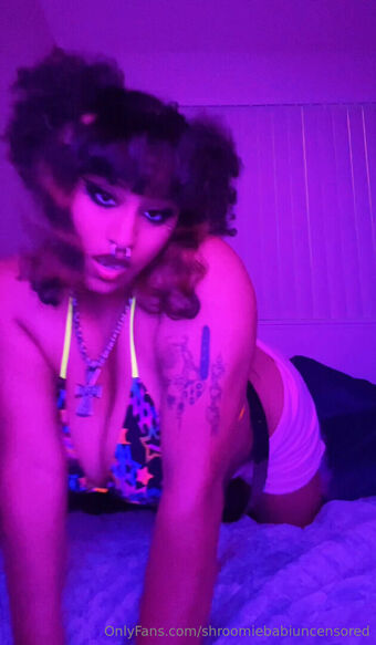 shroomiebabiuncensored