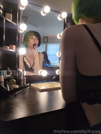 shy-lil-pixie