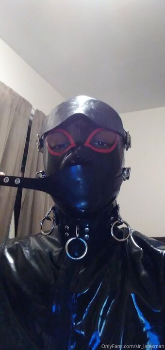 sir_latexman