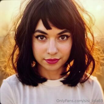 sisi_lola69