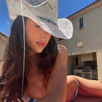 Sistine Rose Stallone