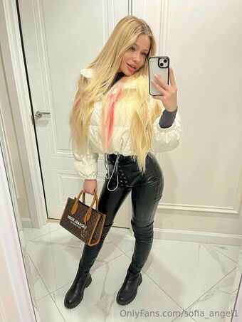 sofia_angel1