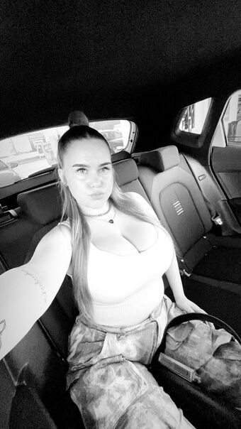 Sophie Hansen Young BBW