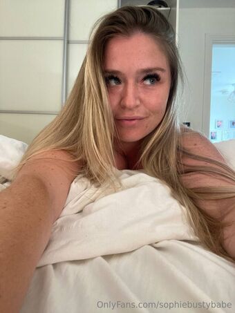sophiebustybabe