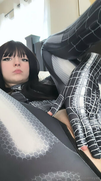 Spider-girl into the Thot-Verse!