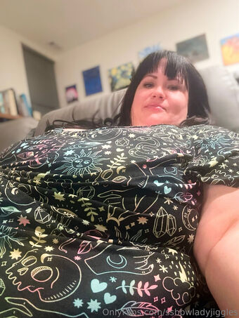 ssbbwladyjiggles