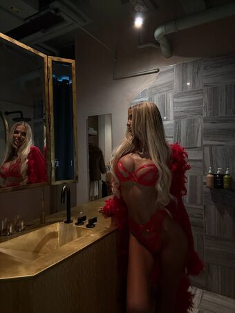 Sylvijaa Foto Nua Vazada OnlyFans 34