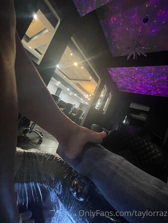 Taylorraz Foto Nua Vazada OnlyFans 22