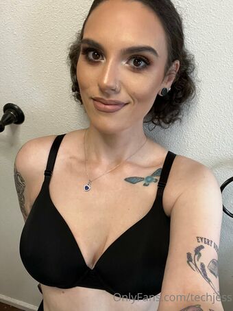techjess Foto Nua Vazada OnlyFans 10