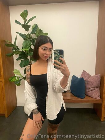 teenytinyartistic