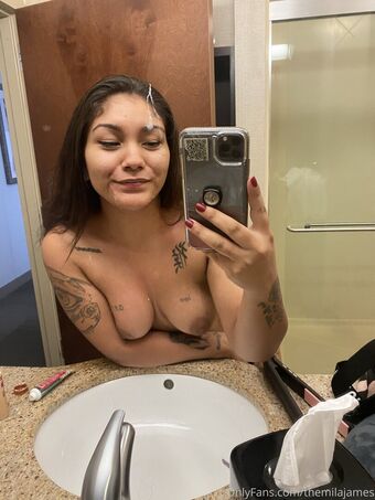 themilajames Foto Nua Vazada OnlyFans 4