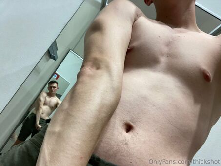 thickshot Foto Nua Vazada OnlyFans 1