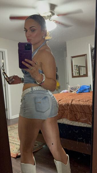 Thunder Rosa