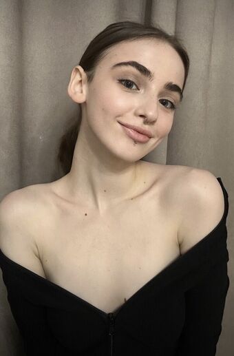 Tinycake Foto Nua Vazada OnlyFans 5