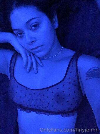 tinyjennn Foto Nua Vazada OnlyFans 9
