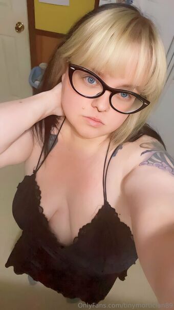 tinymortician89 Foto Nua Vazada OnlyFans 20