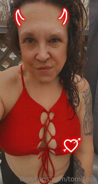 tomirose Foto Nua Vazada OnlyFans 7