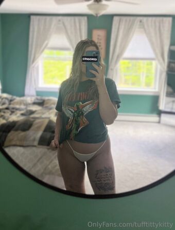 tufftittykitty Foto Nua Vazada OnlyFans 24