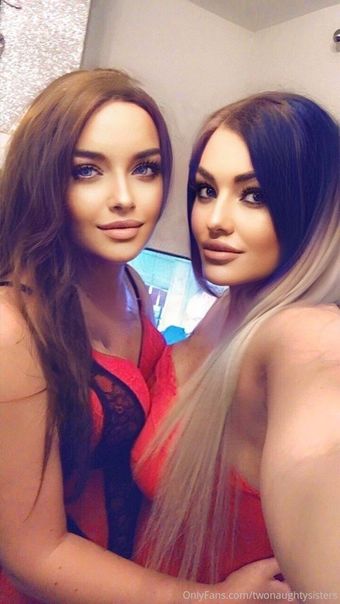 twonaughtysisters