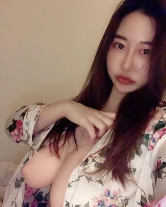 Uelee Foto Nua Vazada OnlyFans 10