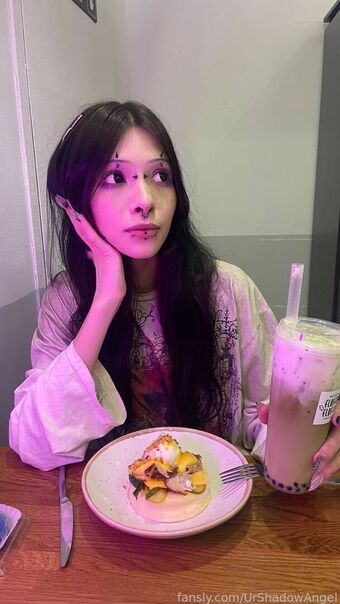 UrShadowAngel