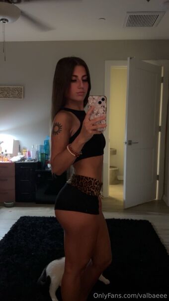 valbaeee Foto Nua Vazada OnlyFans 12