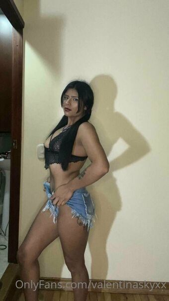 valentinaskyxx