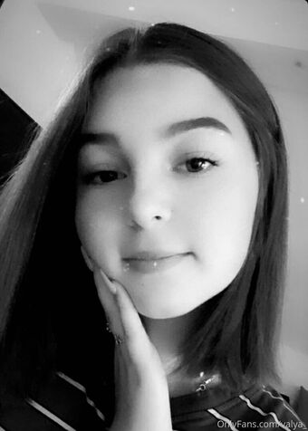 valya_ Foto Nua Vazada OnlyFans 15